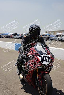 media/Jun-07-2025-TrackDaz (Sat) [[4413525952]]/A Group/grid/